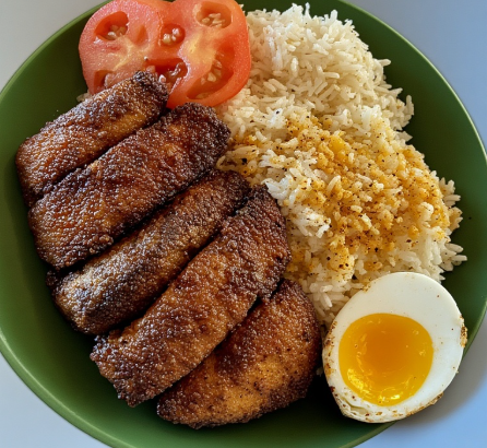 Bangusilog (Marinated Milkfish with Garlic Rice and Egg)