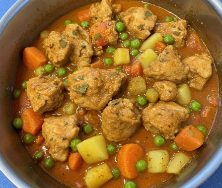 Chicken Afritada (Chicken Tomato Stew)