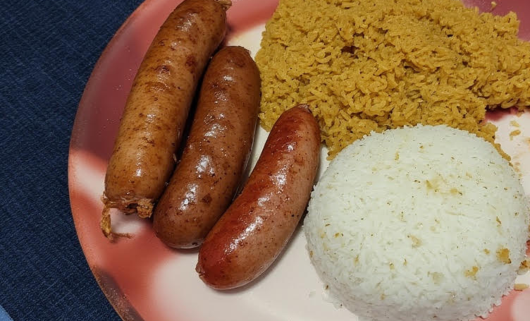 Vigan Longsilog (Vigan Longganisa with Garlic Rice and Egg)